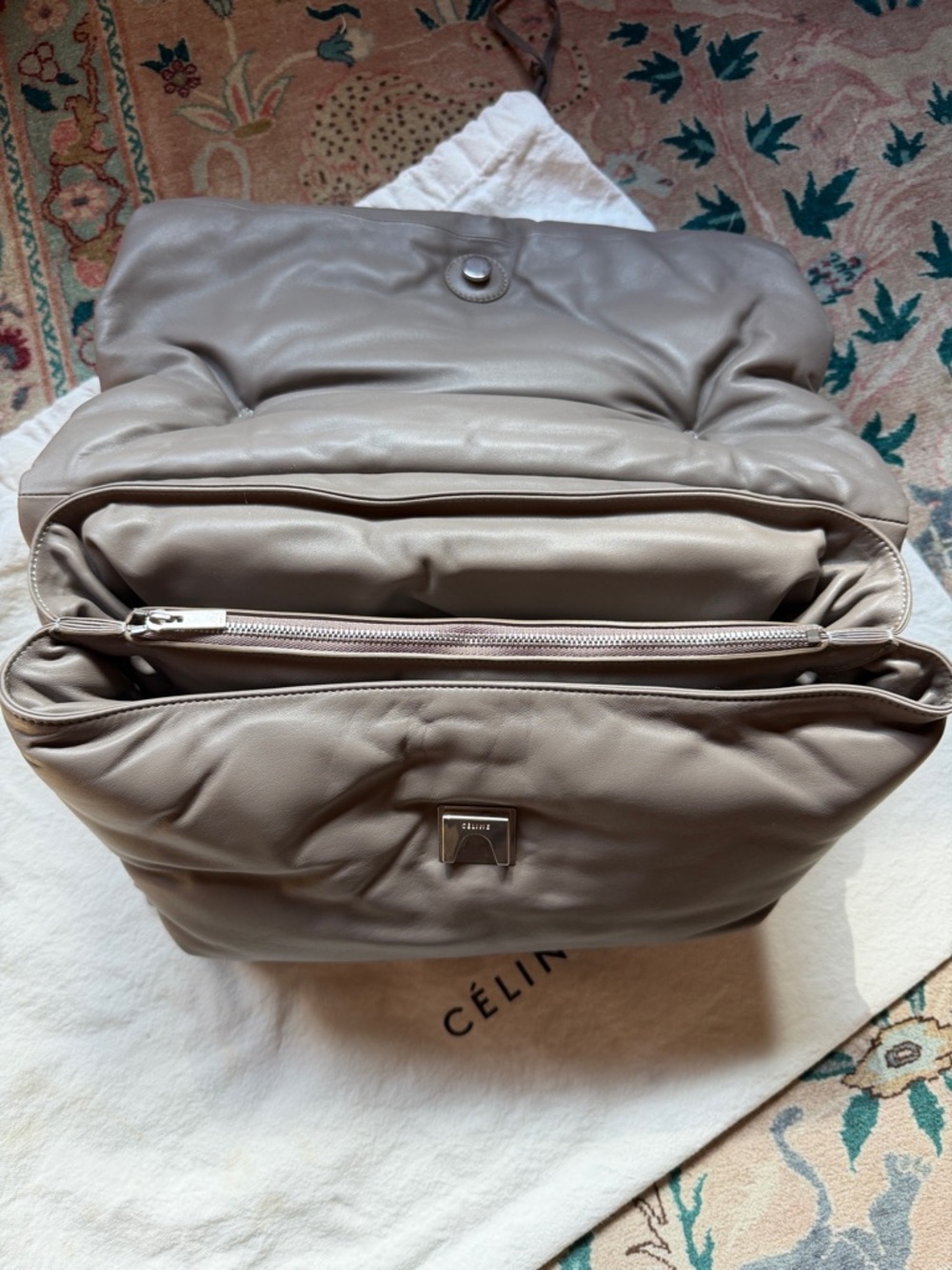 Céline Spring 2016 Cartable Pillow Bag - Picture 9 of 16